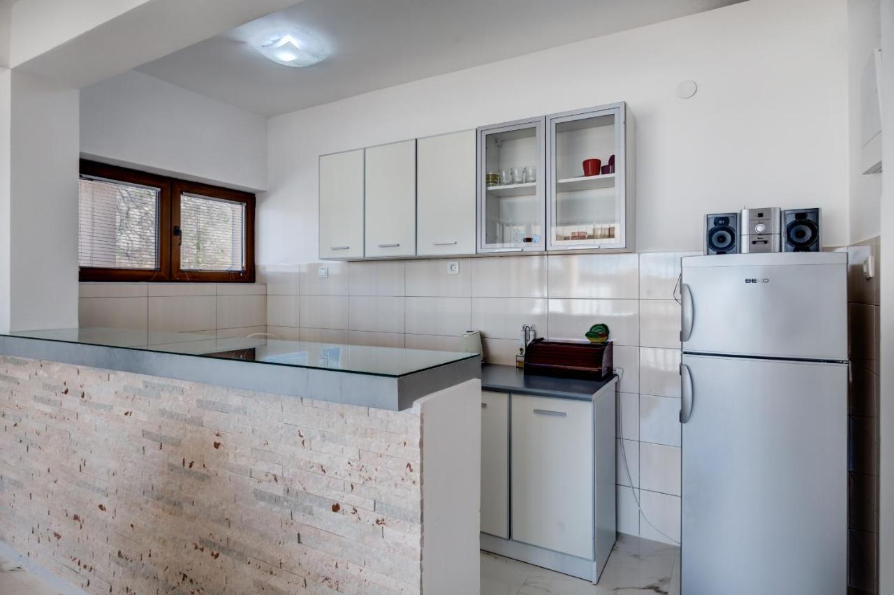 Stars Residence Petrovac Buitenkant foto
